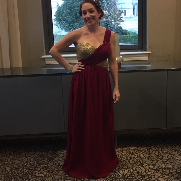 Gorgeous Bridesmaid/Prom Dress - Picture 7 of 7